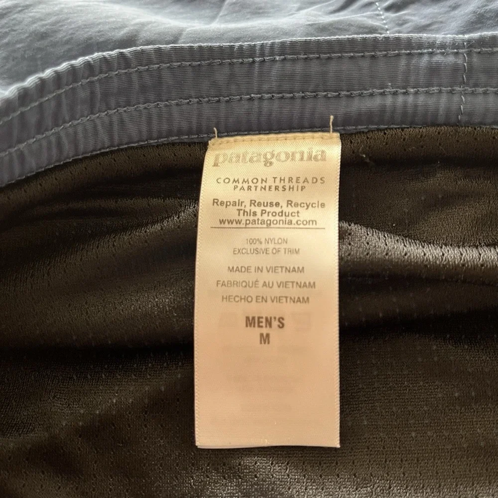 Patagonia Baggies Shorts Men 2XL Glass Blue 58033 Nylon Mesh Line Athletic